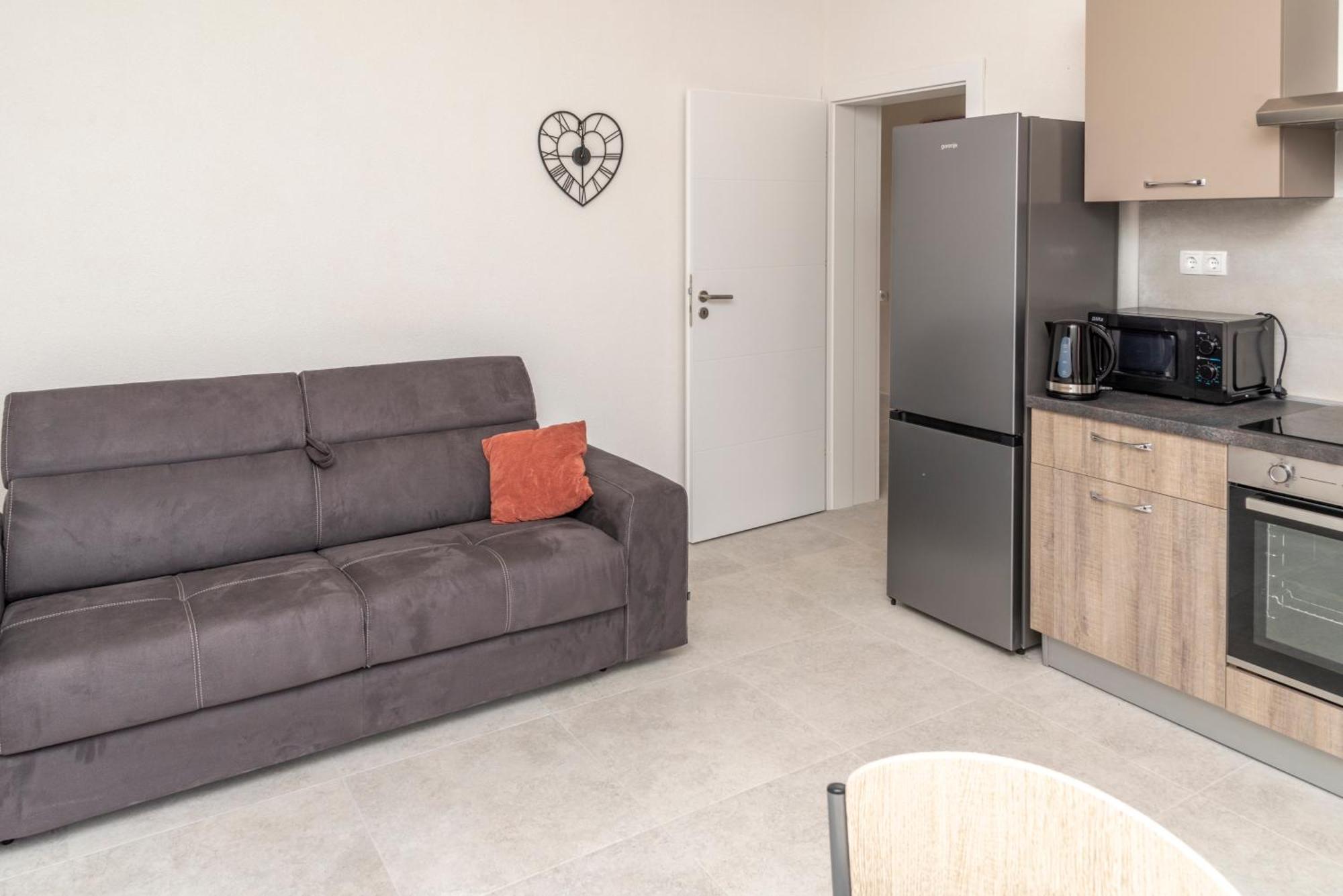 Apartman Sonia Apartment Nin Bagian luar foto