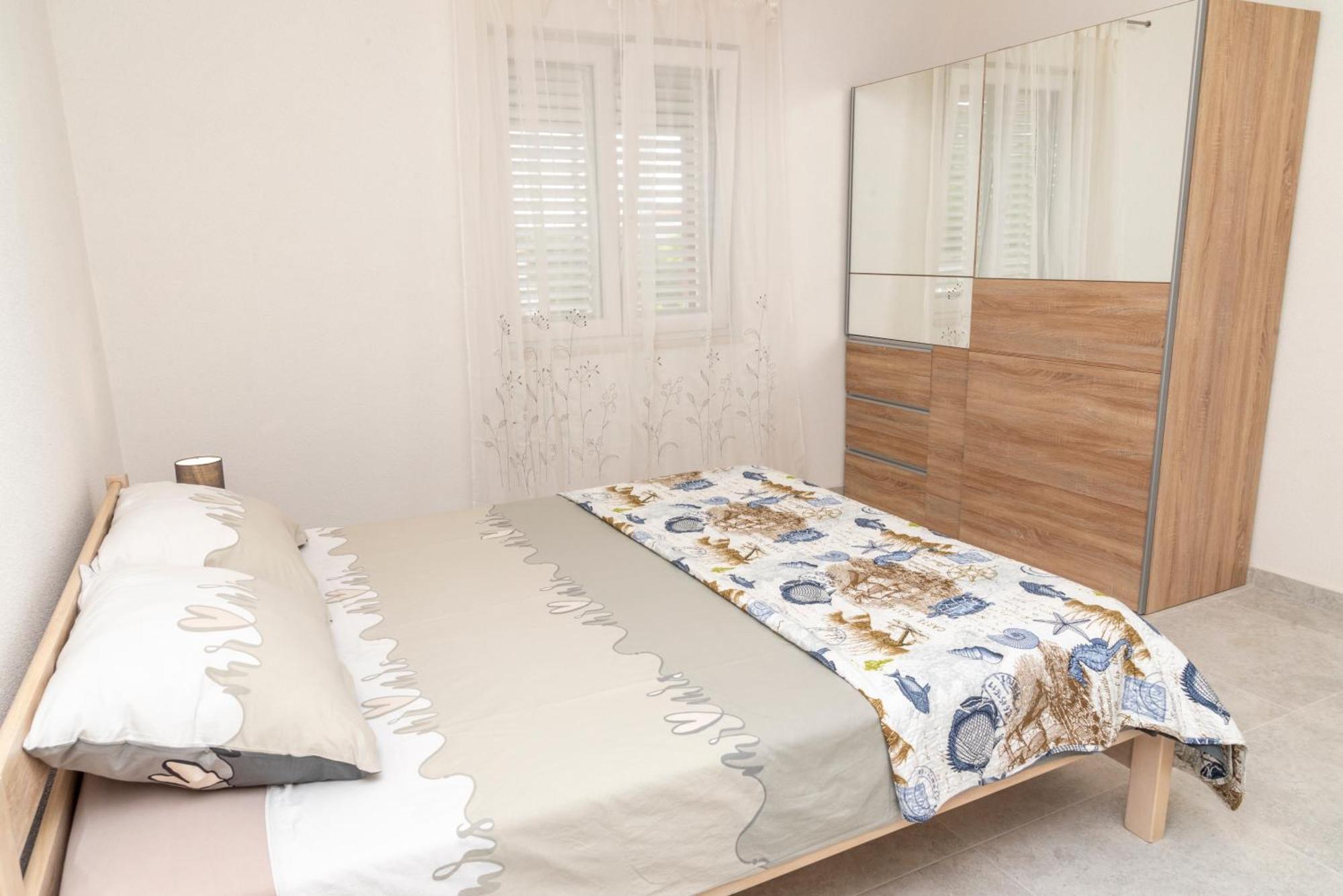 Apartman Sonia Apartment Nin Bagian luar foto